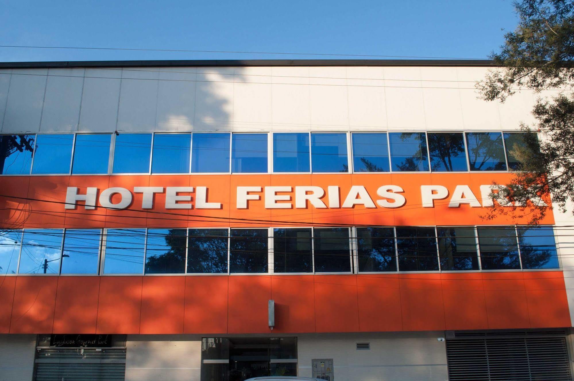 Hotel Ferias Park Bogota Bagian luar foto