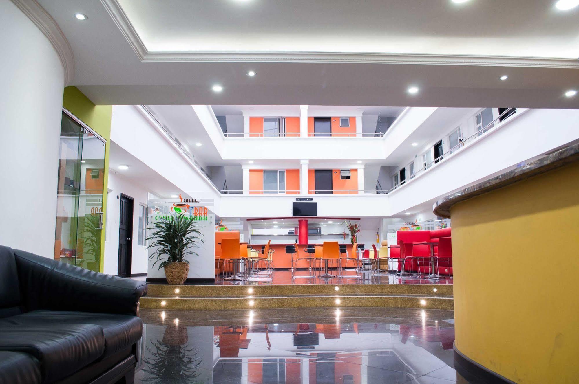Hotel Ferias Park Bogota Bagian luar foto
